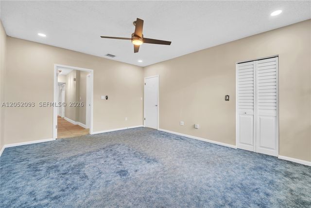 5507 Mckinley St, Hollywood, FL 33021