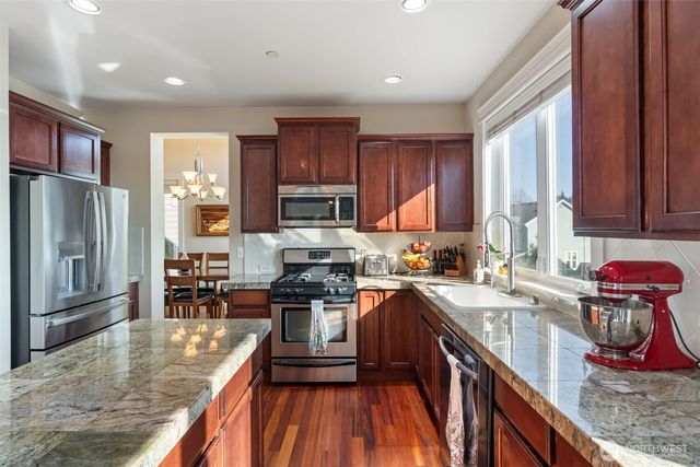 1698 Skyline Ridge Lane SW, Tumwater, WA 98512