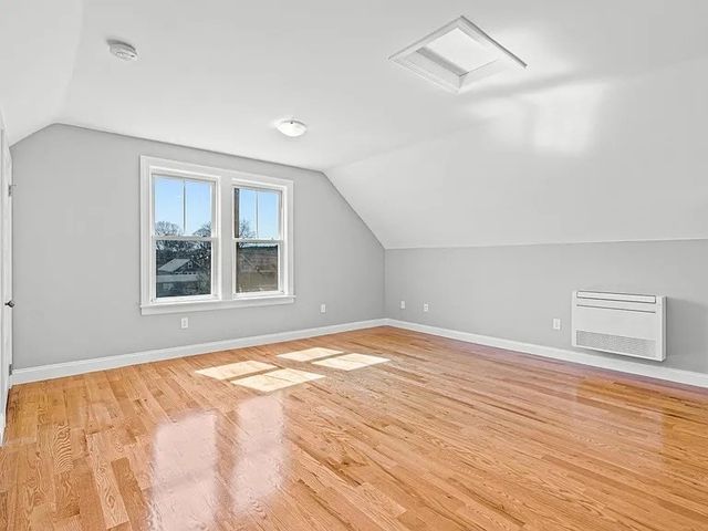 27 W Water Street 3, Wakefield, MA 01880