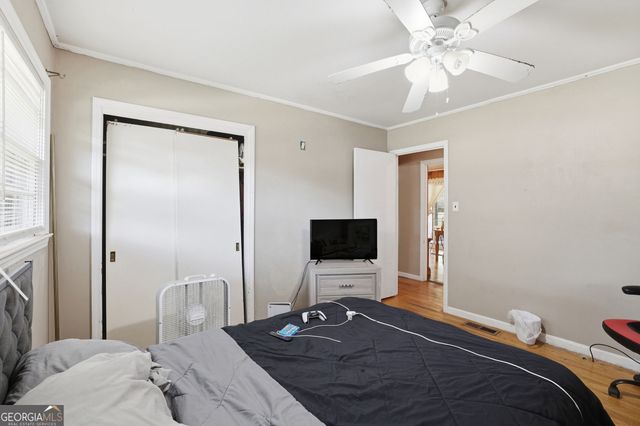 327 Poplar Street, Toccoa, GA 30577