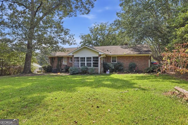 327 Poplar Street, Toccoa, GA 30577