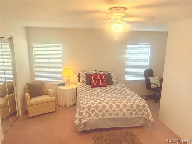 6157 W Cannondale Drive, Crystal River, FL 34429
