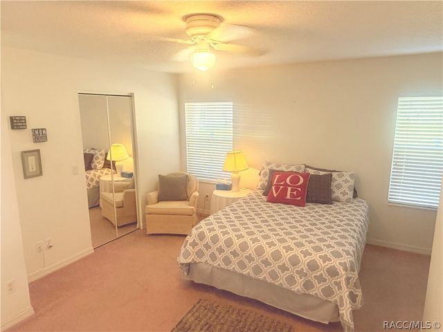 6157 W Cannondale Drive, Crystal River, FL 34429