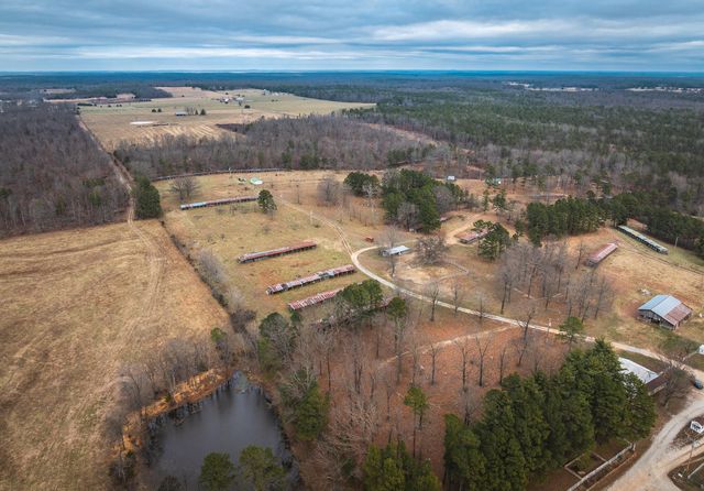 19546 Golden Drive, Raymondville, MO 65555