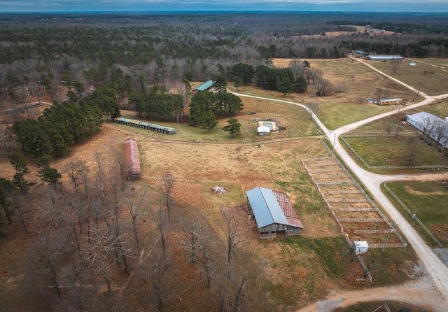 19546 Golden Drive, Raymondville, MO 65555