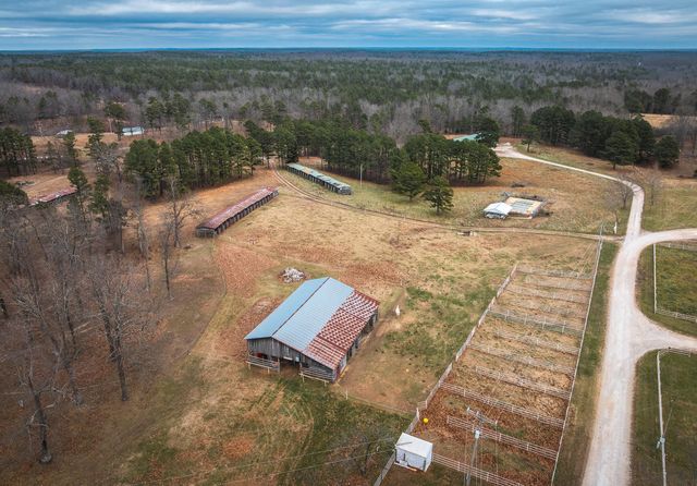 19546 Golden Drive, Raymondville, MO 65555