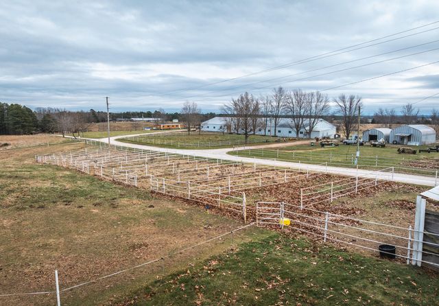 19546 Golden Drive, Raymondville, MO 65555