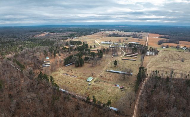 19546 Golden Drive, Raymondville, MO 65555