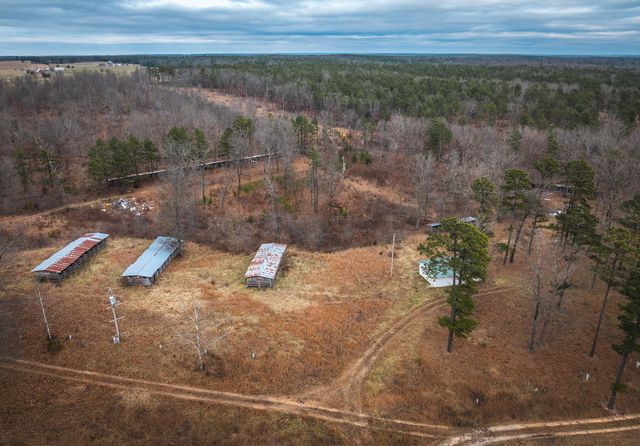 19546 Golden Drive, Raymondville, MO 65555