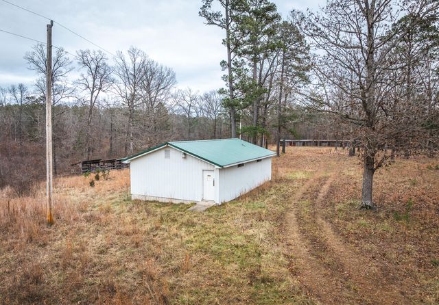 19546 Golden Drive, Raymondville, MO 65555