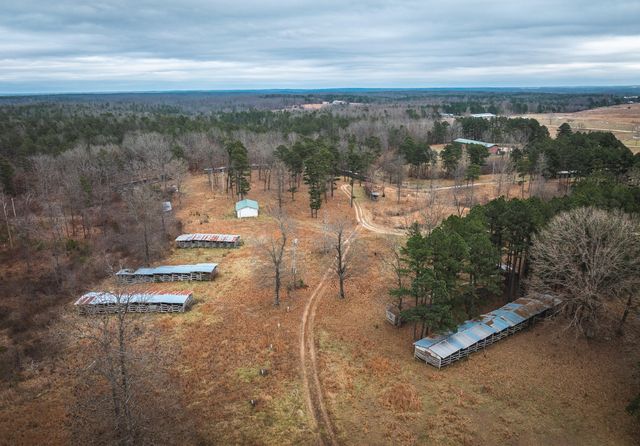 19546 Golden Drive, Raymondville, MO 65555