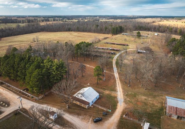 19546 Golden Drive, Raymondville, MO 65555