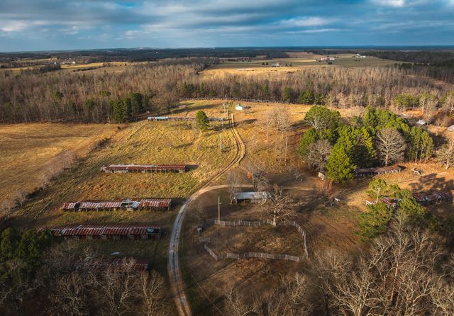 19546 Golden Drive, Raymondville, MO 65555