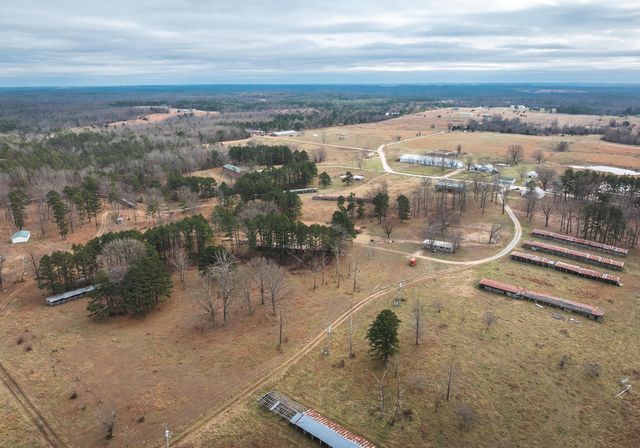 19546 Golden Drive, Raymondville, MO 65555