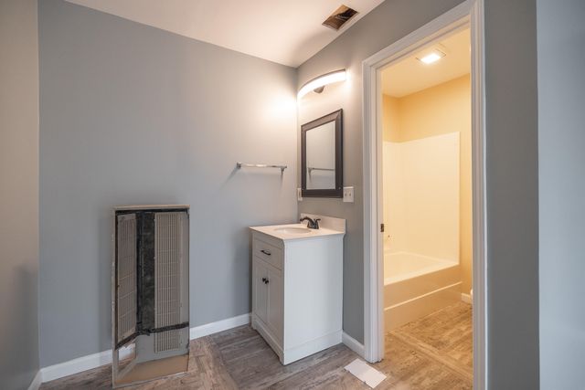 19546 Golden Drive, Raymondville, MO 65555