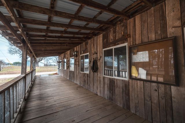 19546 Golden Drive, Raymondville, MO 65555