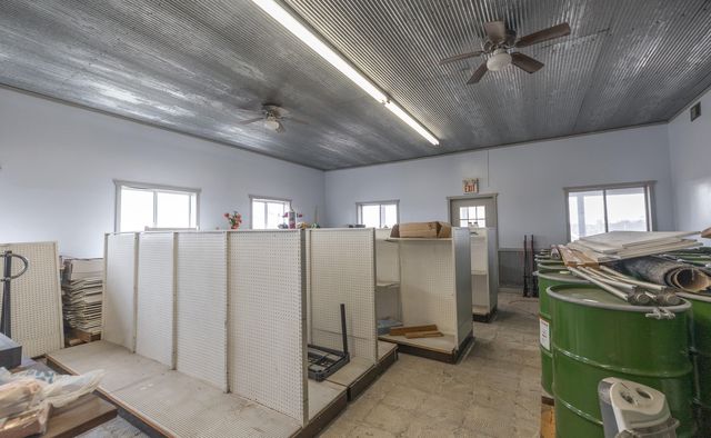 19546 Golden Drive, Raymondville, MO 65555