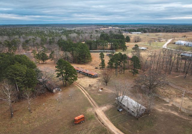 19546 Golden Drive, Raymondville, MO 65555