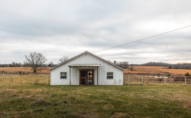 19546 Golden Drive, Raymondville, MO 65555