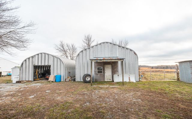 19546 Golden Drive, Raymondville, MO 65555