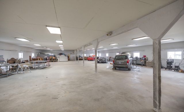 19546 Golden Drive, Raymondville, MO 65555