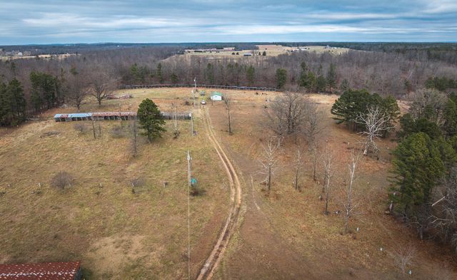 19546 Golden Drive, Raymondville, MO 65555