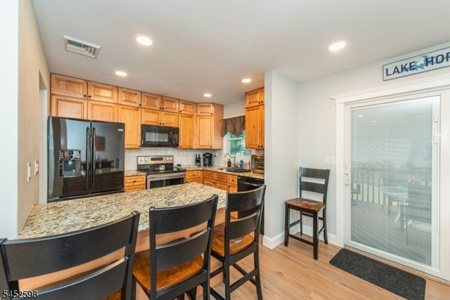 115 New York Ave, Jefferson Twp., NJ 07849