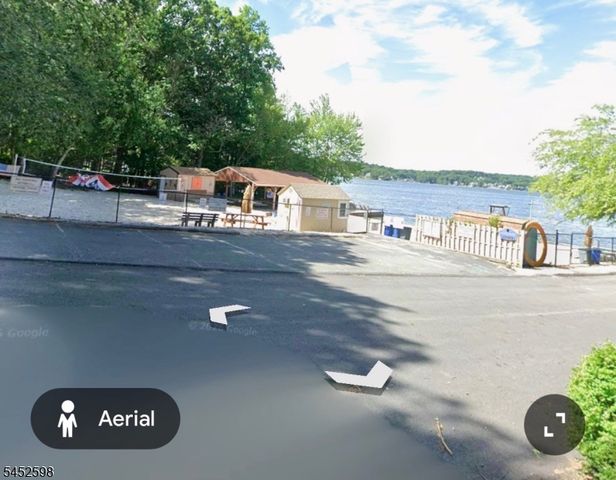 115 New York Ave, Jefferson Twp., NJ 07849