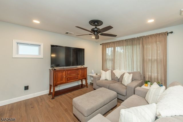 115 New York Ave, Jefferson Twp., NJ 07849