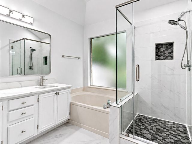 1817 Newton Drive, Flower Mound, TX 75028