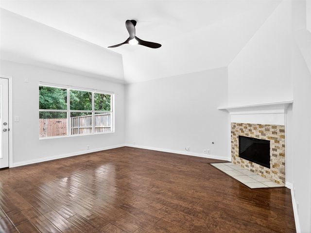 1817 Newton Drive, Flower Mound, TX 75028