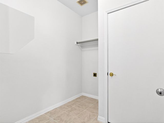 1817 Newton Drive, Flower Mound, TX 75028