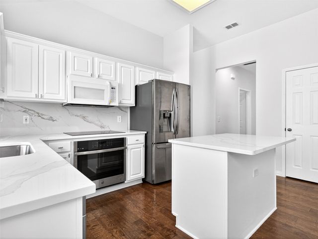 1817 Newton Drive, Flower Mound, TX 75028