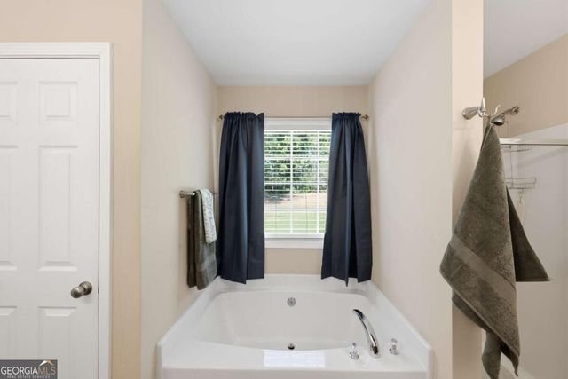 11 Mitchell Run, Hiram, GA 30141