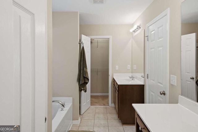 11 Mitchell Run, Hiram, GA 30141