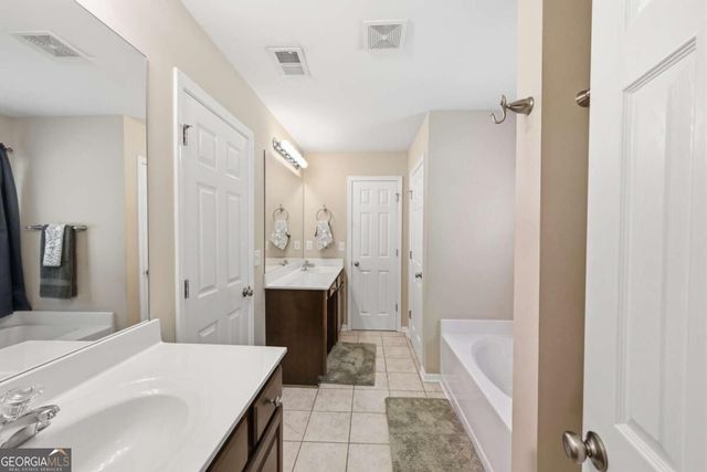 11 Mitchell Run, Hiram, GA 30141