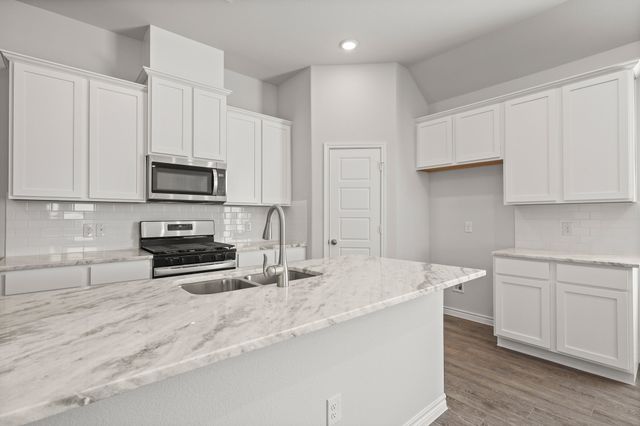 9245 Harrisburg Drive, Fort Worth, TX 76036