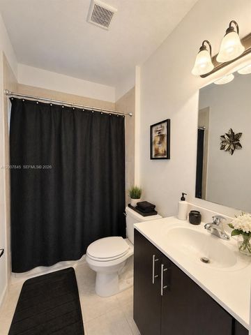 22405 SW 102nd Ave, Miami, FL 33190