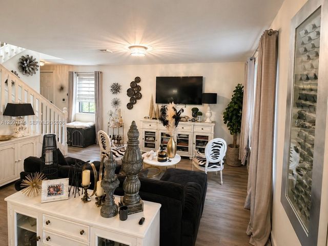 22405 SW 102nd Ave, Miami, FL 33190