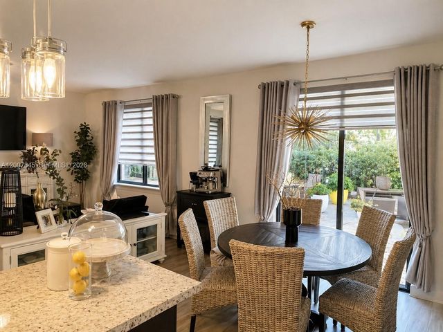 22405 SW 102nd Ave, Miami, FL 33190