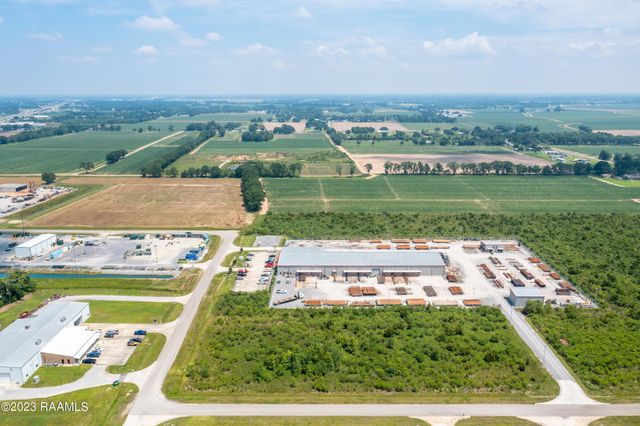 03 Paul Segura Parkway, New Iberia, LA 70560