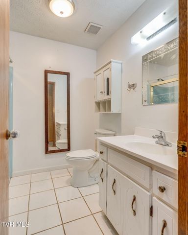 1117 Gray Sta-Sul Springs, Jonesborough, TN 37659