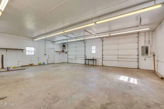 1117 Gray Sta-Sul Springs, Jonesborough, TN 37659