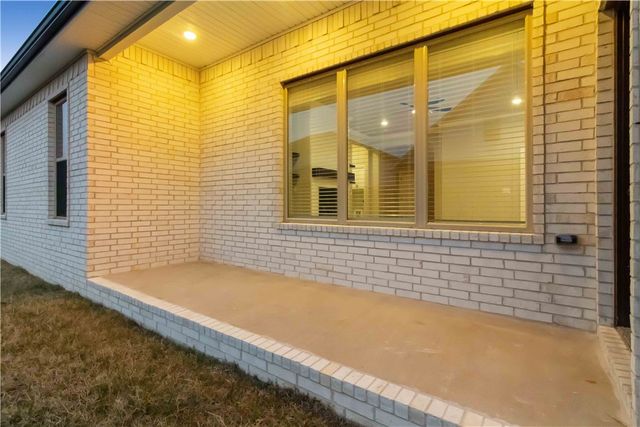 500 Apollo Drive, Centerton, AR 72719