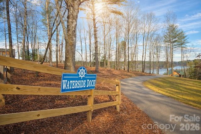 1144 Lakeside Way NW, Valdese, NC 28690