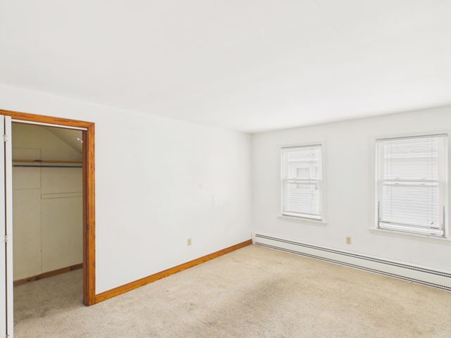 852 Clay Street, Manchester, NH 03103