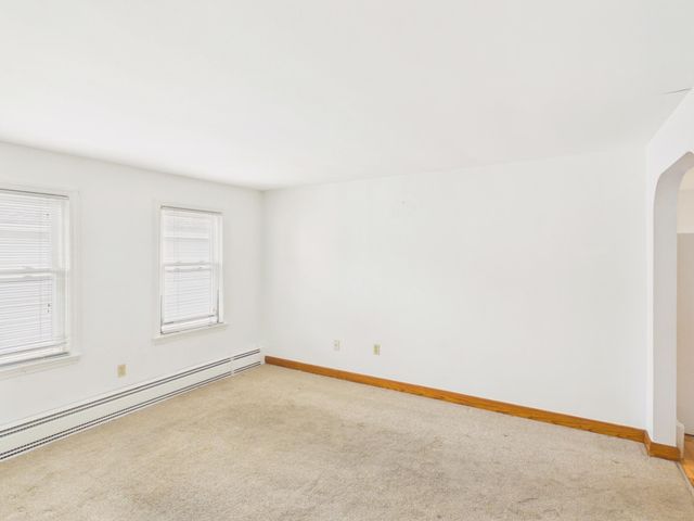 852 Clay Street, Manchester, NH 03103