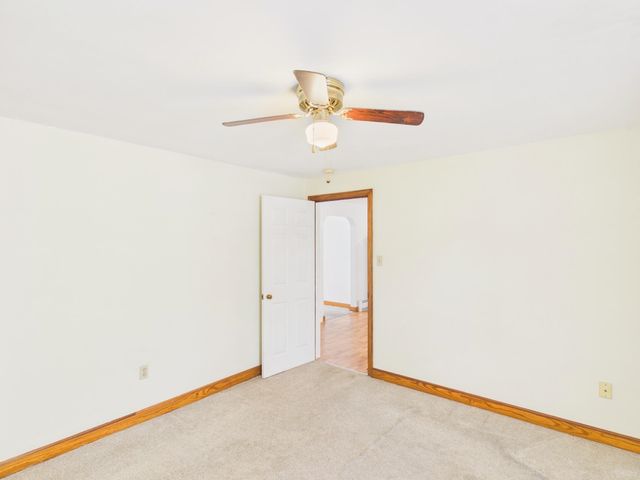 852 Clay Street, Manchester, NH 03103