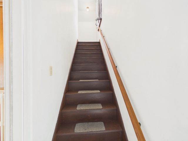852 Clay Street, Manchester, NH 03103