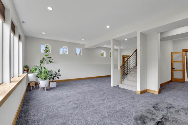 39980 Lake Summit Dr, Loon Lake, WA 99148